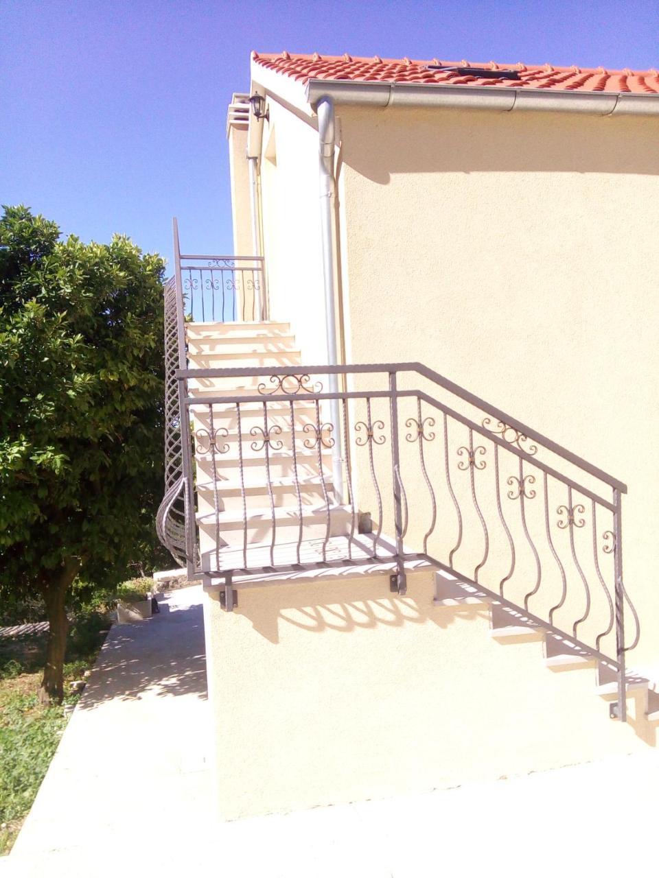 Holiday Apartments Maslina Paho Babino Polje Exterior foto